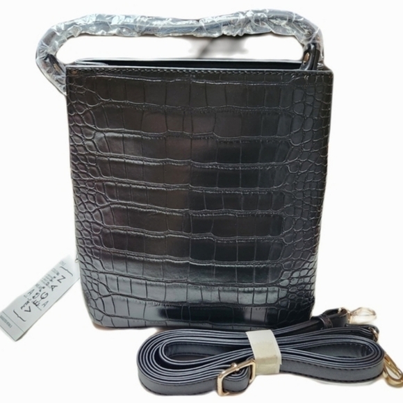 AOTA Elena Black Bucket Bag Peta Approved Vegan Leather - Picture 6 of 14